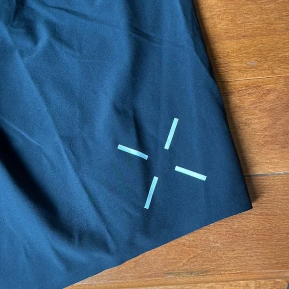 NWOT Ten Thousand Black Interval Short (With Liner) 9" Size Medium & Large - Picture 4 of 5